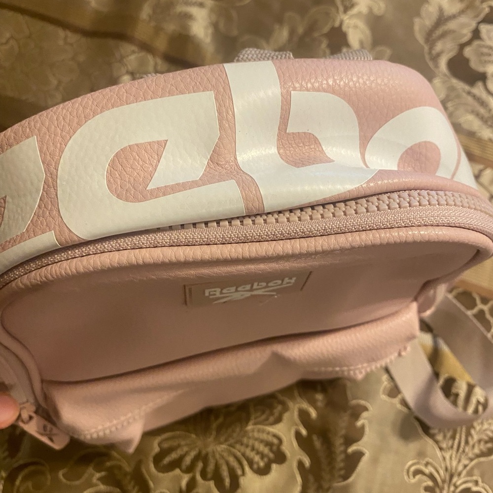 Reebok pin backpack